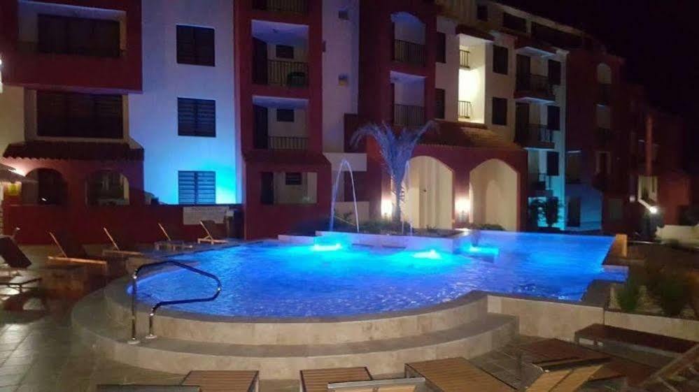The Plaza Suites Humacao Kültér fotó
